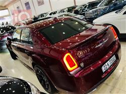 کرایسلەر 300